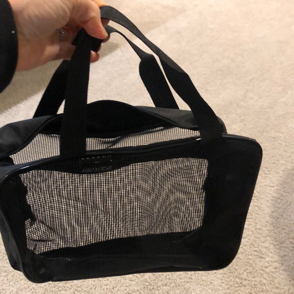 New zip up mesh shower caddy